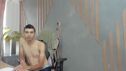 miaandrony online show from 04-11-26, 07:07