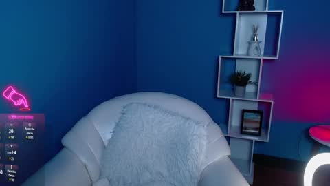 Snapshot of miaawild chatting on 12-05-24, 03:39 Andrea online show from 12-05-24, 03:39