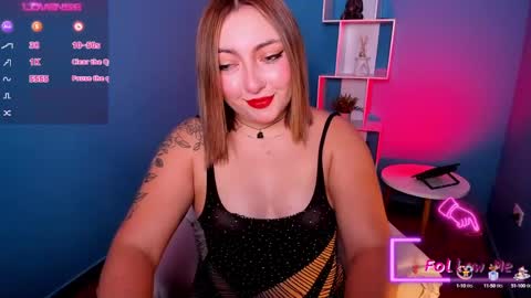 Snapshot of miaawild chatting on 01-11-25, 08:43 Andrea online show from 01-11-25, 08:43