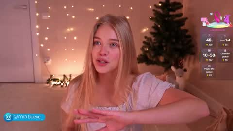 miablueye online show from 12-14-25, 01:38