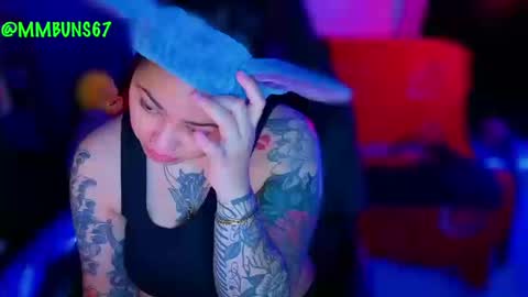 Mia online show from 10-16-25, 12:11