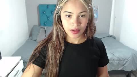 miacumgirl online show from 03-17-26, 12:30