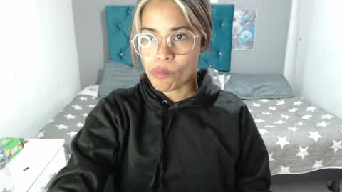 miacumgirl online show from 04-16-26, 12:17