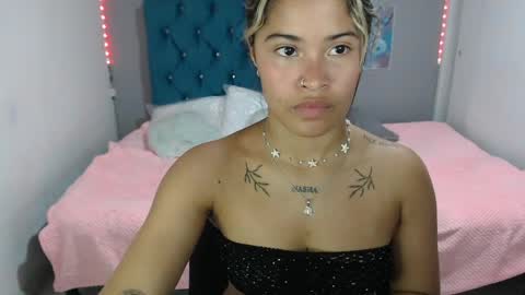 Snapshot of miacumgirl chatting on 06-03-26, 02:33 miacumgirl online show from 06-03-26, 02:33