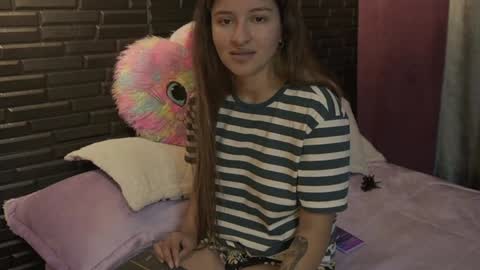 Mia online show from 01-26-25, 07:53