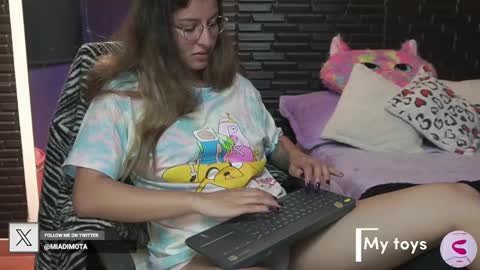 Snapshot of miadimota chatting on 02-23-25, 05:34 Mia online show from 02-23-25, 05:34