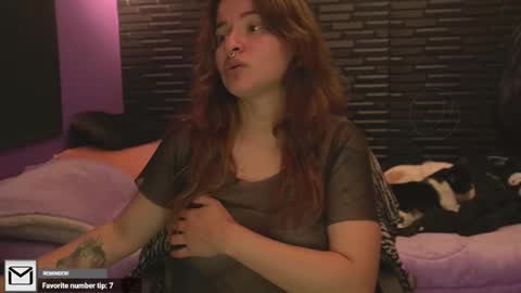 Snapshot of miadimota chatting on 11-30-25, 06:28 Mia online show from 11-30-25, 06:28