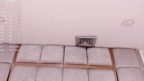 Snapshot of miaebony_ chatting on 12-08-24, 08:04 Call me Mia online show from 12-08-24, 08:04