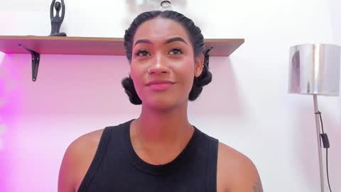 Snapshot of miaebony_ chatting on 12-18-24, 02:49 Call me Mia online show from 12-18-24, 02:49