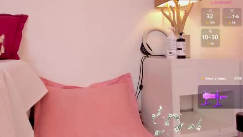 Call me Mia online show from 02-15-25, 06:12