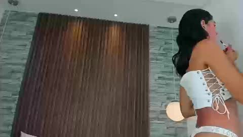 Snapshot of miagomezx chatting on 09-22-25, 08:55 miagomezx online show from 09-22-25, 08:55