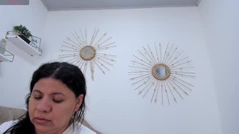 Miah Collins online show from 06-29-26, 03:45
