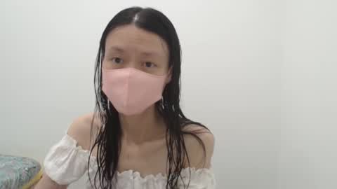 miahchan68 online show from 10-05-25, 01:53