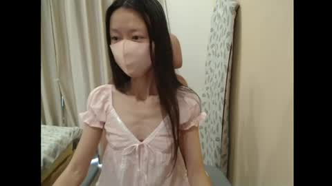 Snapshot of miahchan68 chatting on 07-18-26, 12:04 miahchan68 online show from 07-18-26, 12:04