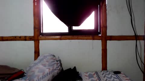 Mia  Sam online show from 12-14-25, 03:39