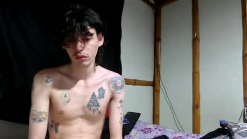 Snapshot of miahells chatting on 06-20-26, 03:48 Mia Sam online show from 06-20-26, 03:48