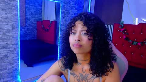 MIA VELEZ online show from 04-20-26, 02:58