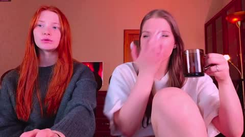 Snapshot of miakeler chatting on 01-25-25, 02:15 milanaaaa online show from 01-25-25, 02:15