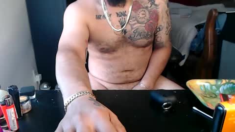 Mark online show from 10-08-25, 05:54