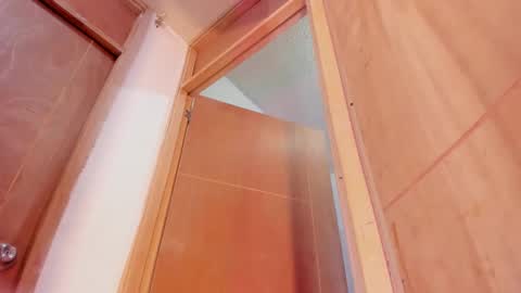 Snapshot of miakirshner_ chatting on 09-12-25, 02:11 miakirshner_ online show from 09-12-25, 02:11