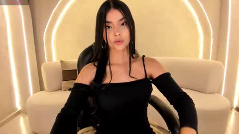 Call me Mia  online show from 02-04-26, 07:09