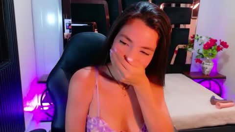 mialovelyn online show from 04-05-26, 03:47