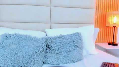 Snapshot of miamalkovaa_ chatting on 03-13-26, 05:30 Mia Malkova online show from 03-13-26, 05:30