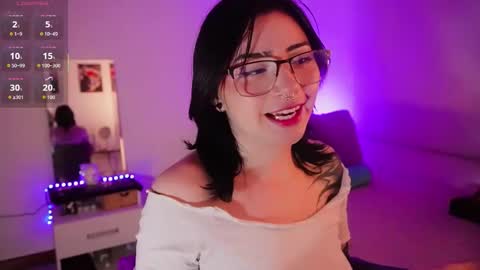 Lili online show from 02-09-26, 01:31