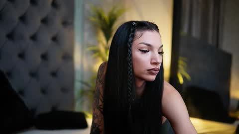 Snapshot of miamicoffee chatting on 09-10-25, 12:43 Miami online show from 09-10-25, 12:43