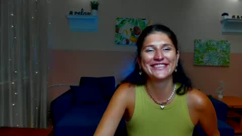 Snapshot of miamilff_sugar chatting on 07-05-26, 08:10 Alianna online show from 07-05-26, 08:10