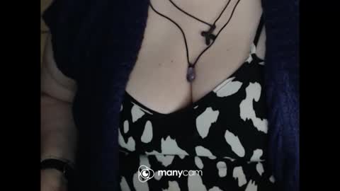 Snapshot of miamimistress chatting on 04-21-26, 06:20 maya online show from 04-21-26, 06:20