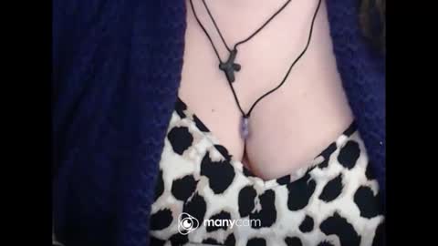 Snapshot of miamimistress chatting on 05-09-26, 09:47 maya online show from 05-09-26, 09:47