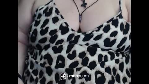 Snapshot of miamimistress chatting on 05-22-26, 07:08 maya online show from 05-22-26, 07:08
