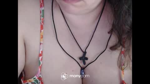 Snapshot of miamimistress chatting on 05-23-26, 08:35 maya online show from 05-23-26, 08:35