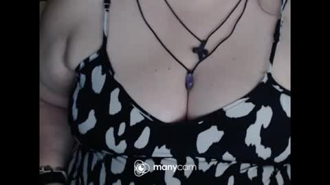 Snapshot of miamimistress chatting on 06-01-26, 09:44 maya online show from 06-01-26, 09:44