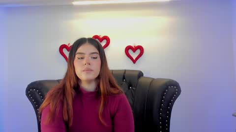 Mia   -5 7001400 Follow  online show from 02-24-25, 03:31