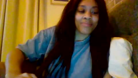 MiaMuffn online show from 03-24-26, 04:50