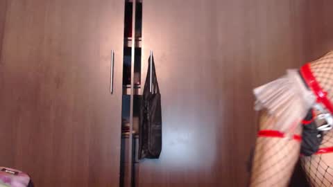 Snapshot of miancuntydoll chatting on 12-20-24, 03:14 MianCuntyDoll online show from 12-20-24, 03:14