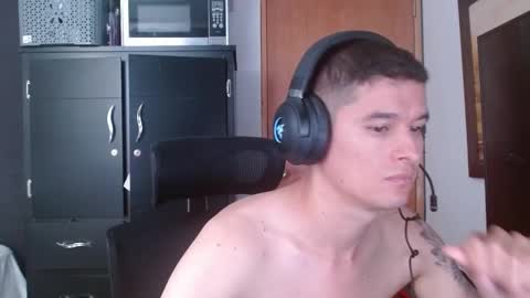 miaou_miaou online show from 02-23-25, 12:48