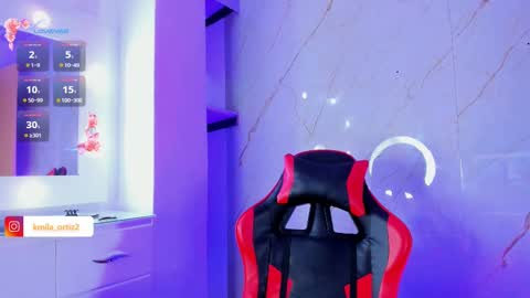 Snapshot of miapink_ofi_ chatting on 09-12-25, 11:04 miapink_ofi_ online show from 09-12-25, 11:04