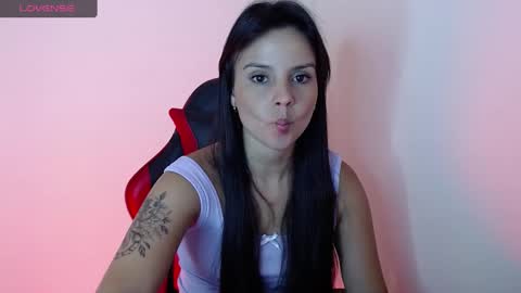 miarobinn_ online show from 09-29-25, 05:40