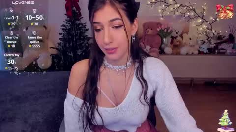 Snapshot of miasilk chatting on 12-23-24, 06:55 Miayna Silk online show from 12-23-24, 06:55