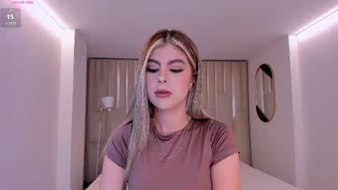 Mia Silva online show from 06-30-26, 11:00