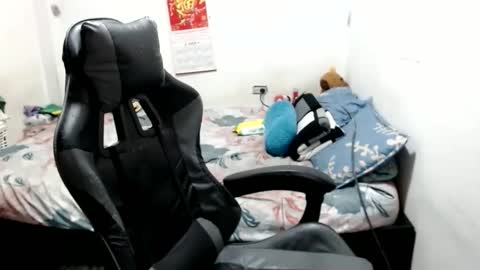 mia online show from 03-27-26, 01:00