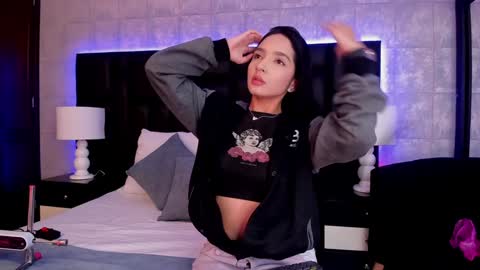 Mia Sweetth online show from 01-22-25, 11:45