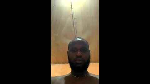 michael907410 online show from 01-24-25, 09:37