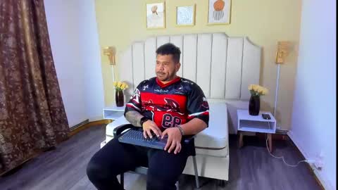 MICHAEL online show from 09-30-25, 06:57