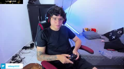 michael independent model  online show from 03-04-25, 01:01