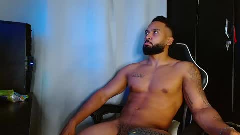 Snapshot of michael_maximo chatting on 04-13-26, 04:29 maximo online show from 04-13-26, 04:29