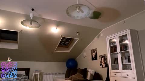 Emily online show from 11-30-25, 02:10